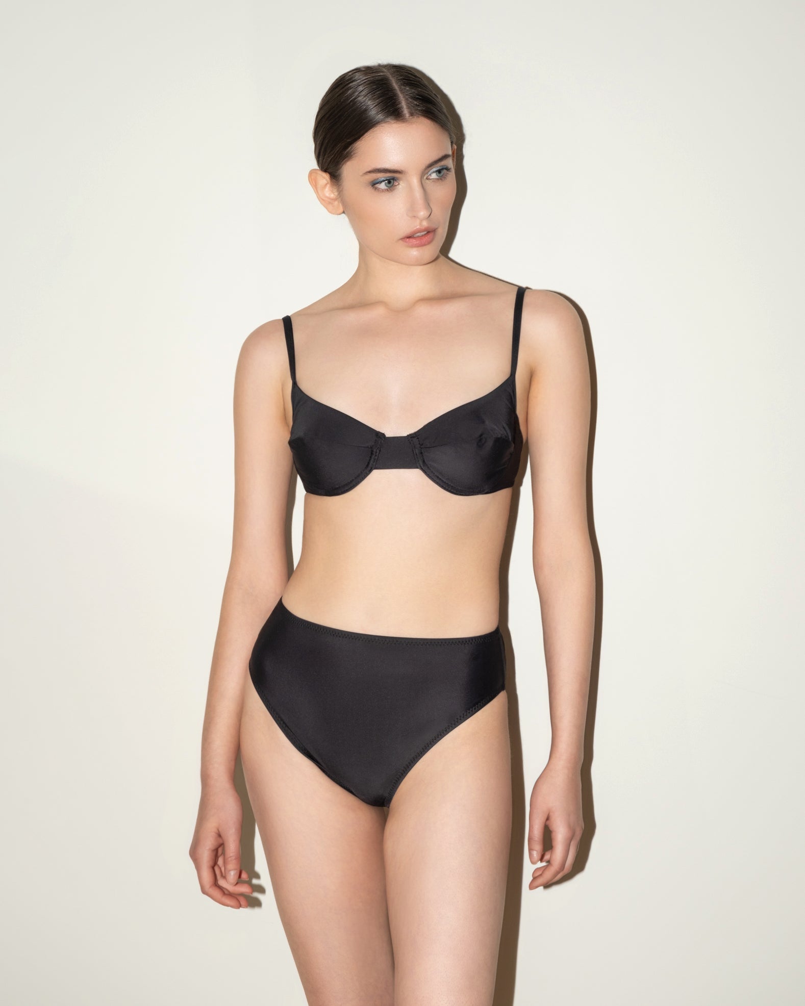 Diana Bikini - Black Abyss Bot