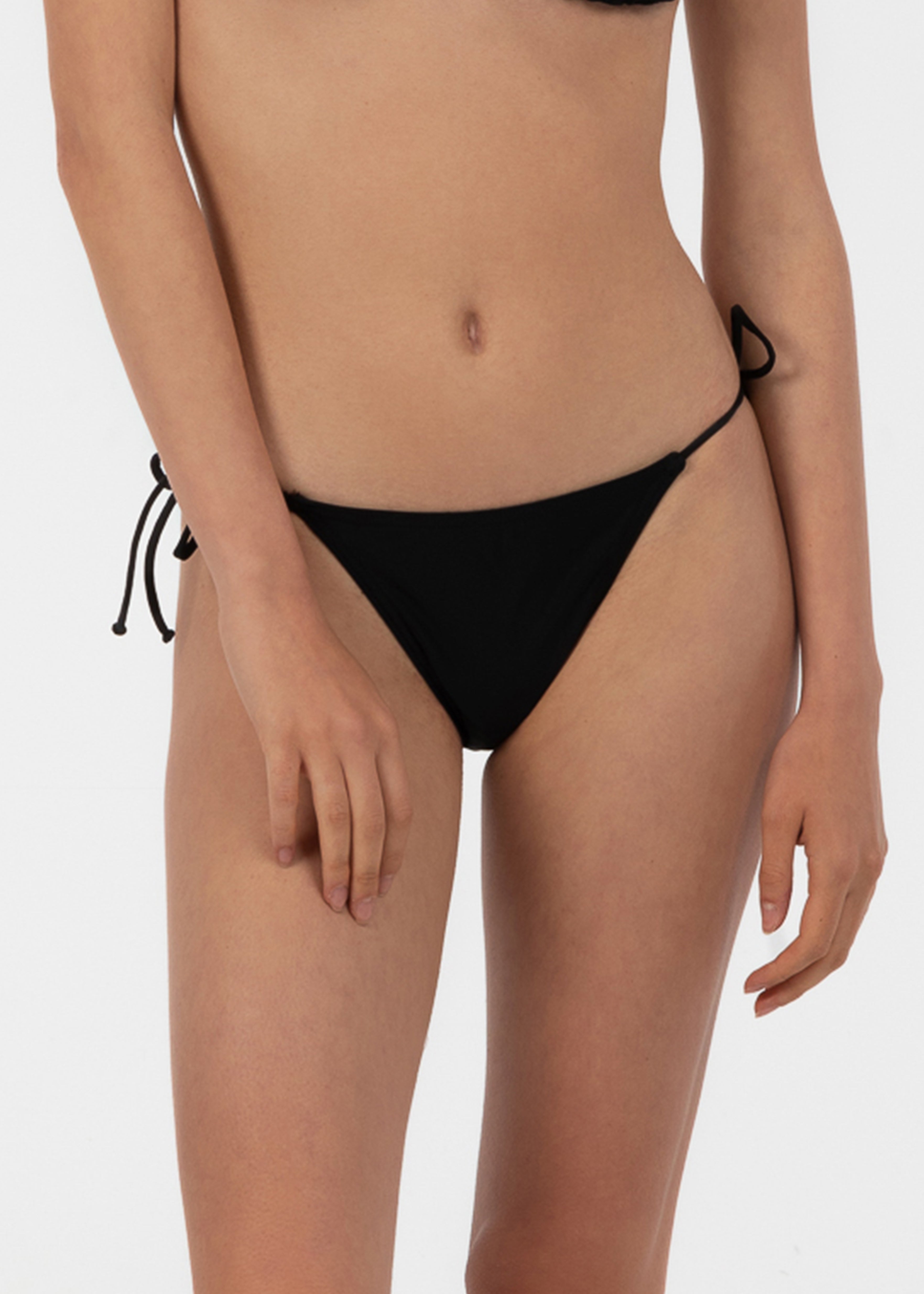 Tatiana Bikini Bot - Black Abyss