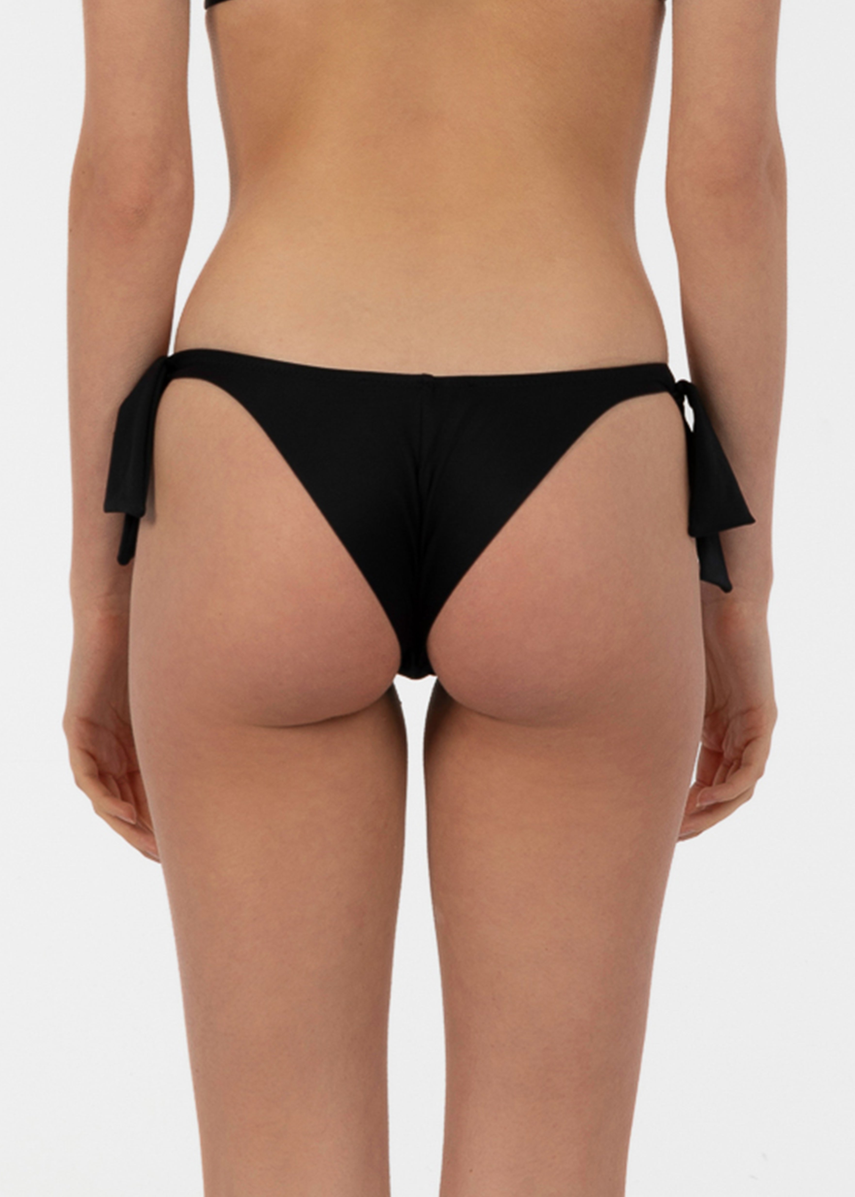 Alex Bikini Bot - Black Abyss